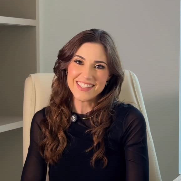 Dra. Fernanda Mantovan